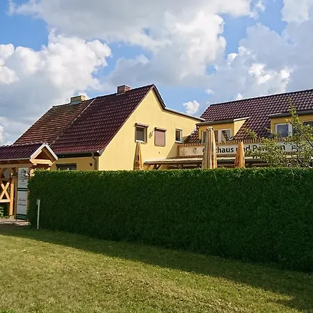 Zur Hecke